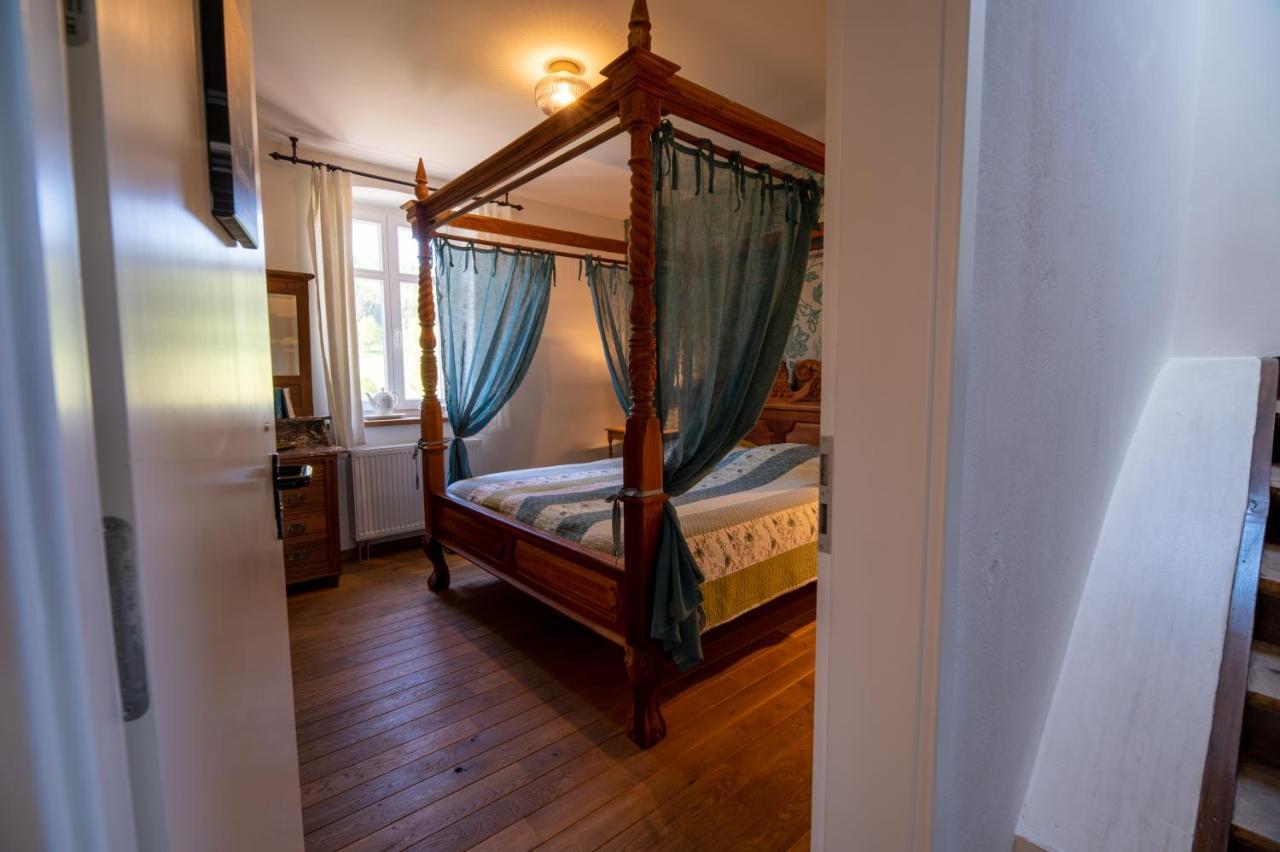 Vila Glaadter Huette Junkerath Exteriér fotografie
